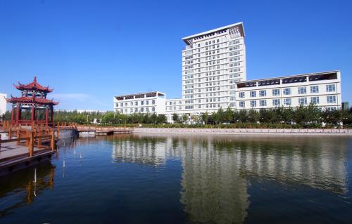 衡水科技工程學校招生有什么特別限制嗎？
