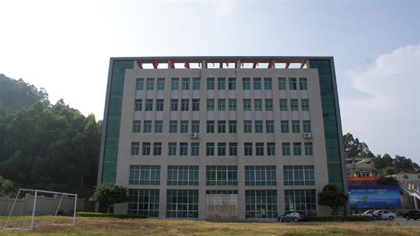 保定世紀(jì)宏光技工學(xué)校都有哪些專業(yè)設(shè)置？