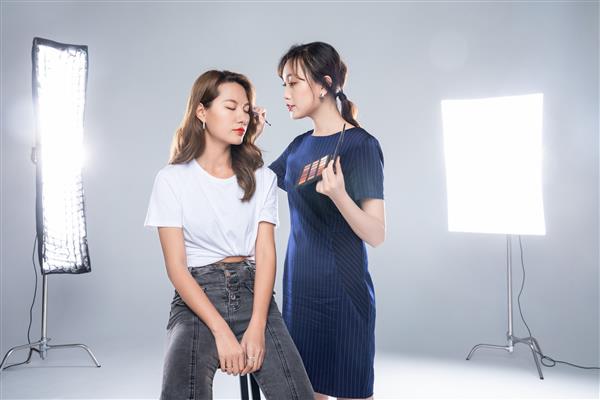 淄博哪里可以學(xué)習(xí)化妝？