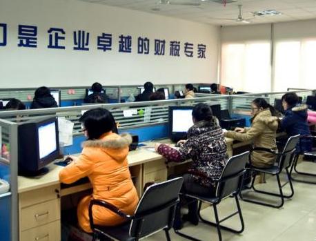 唐山會計(jì)學(xué)校有哪些培訓(xùn)班？