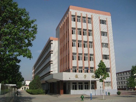 哪所保定平面設(shè)計(jì)學(xué)校教學(xué)比較好？