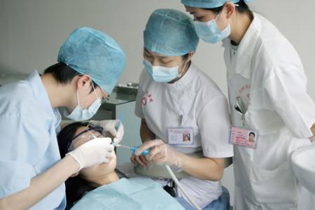 石家莊學口腔專業(yè)哪個學校好？
