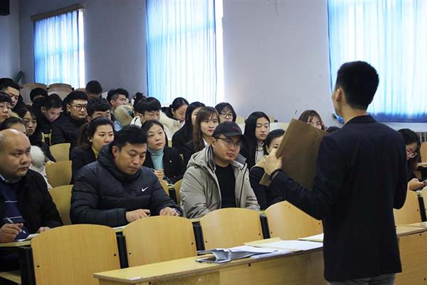 濟南應用技術(shù)職業(yè)中等專業(yè)學校召開2019-2020年度第一學期期末考試考務會議