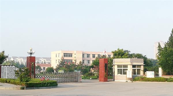 山東龍口礦業(yè)集團(tuán)高級(jí)技工學(xué)校有哪些治學(xué)理念？   