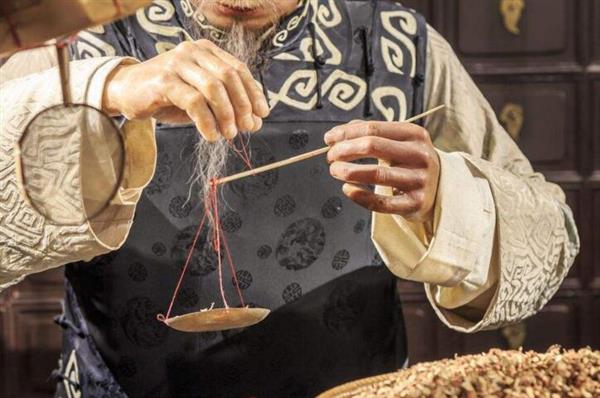 山東醫(yī)藥技師學(xué)院中藥制藥專業(yè)怎么樣？
