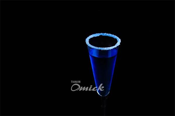  調(diào)雞尾酒需要用到什么材料？