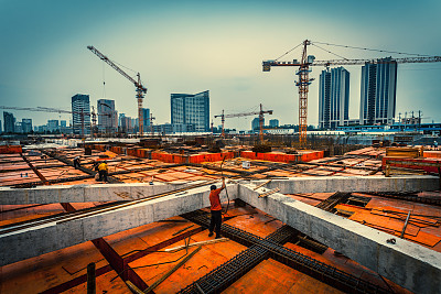 建筑工程施工開工需要滿足那些條件？衡水工業(yè)學(xué)校告訴你！