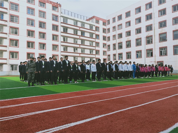 在河北可以去哪所學(xué)習(xí)電商專業(yè)？   