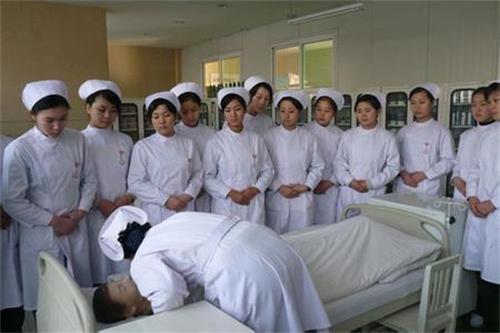 石家莊天使護士學校怎么報名？對學生有哪些優(yōu)惠政策？
